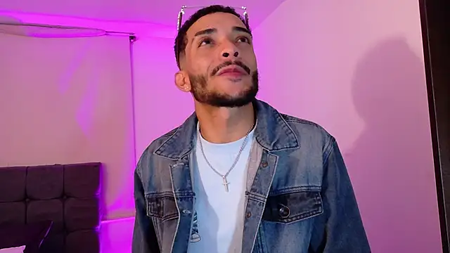 eross chipre  online show from March 1, 2:33 am