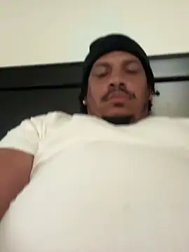 kentbent6 online show from March 22, 5:39 am