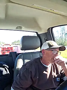 chris8827 online show from March 19, 9:05 pm