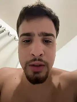 zJaulin online show from March 18, 6:28 pm