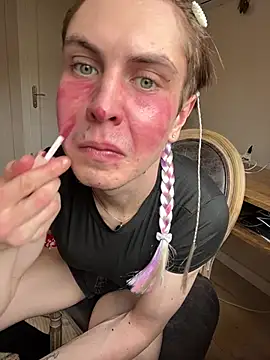 femboybandi online show from February 20, 11:23 am