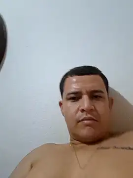 comcoroas online show from February 23, 2:45 am