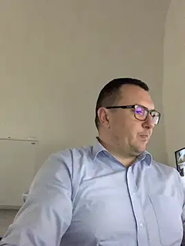 Mike8523 online show from February 24, 5:52 am