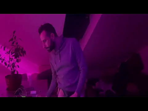 gryzoon online show from March 3, 8:59 pm