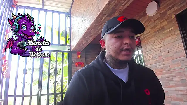 Strip Classes Col online show from November 19, 3:01 pm