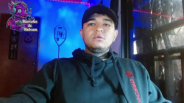 Strip Classes Col online show from October 29, 3:04 pm