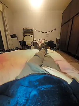 Cazzettostorto99 online show from February 5, 6:15 pm