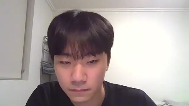 sdamvo2 online show from March 5, 5:08 pm