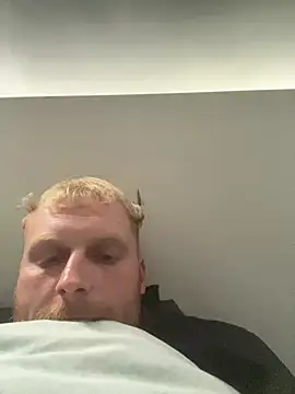 Jason332244 online show from July 19, 10:38 pm