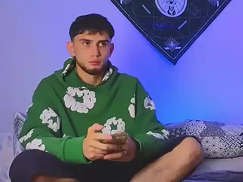 samevansx  online show from October 29, 11:07 pm