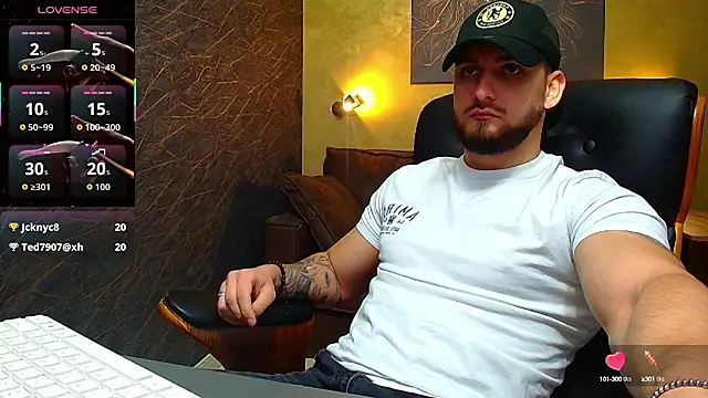 Snapshot of MatiasDean chatting on September 18, 5:31 am MatiasDean online show from September 18, 5:31 am
