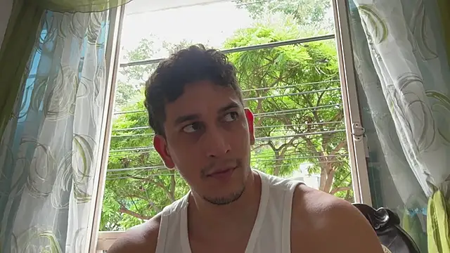 chicoinhibido online show from April 1, 5:21 pm