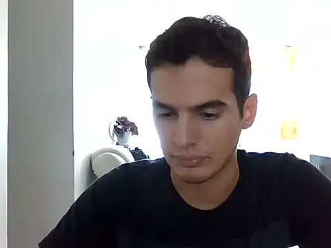 Snapshot of Thiagobb7 chatting on September 20, 9:48 pm Thiagobb7 online show from September 20, 9:48 pm