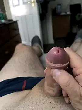 idosrob1976 online show from March 8, 7:02 am