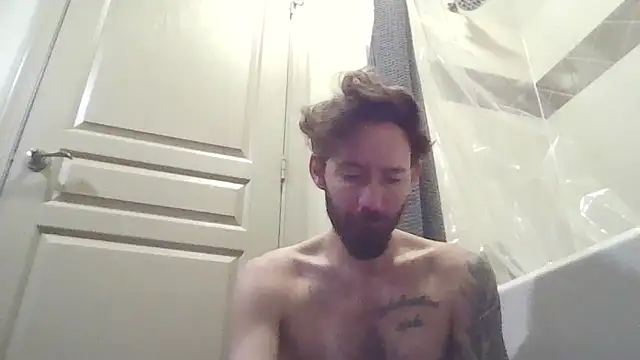 whowantsacreampie online show from December 17, 1:51 pm