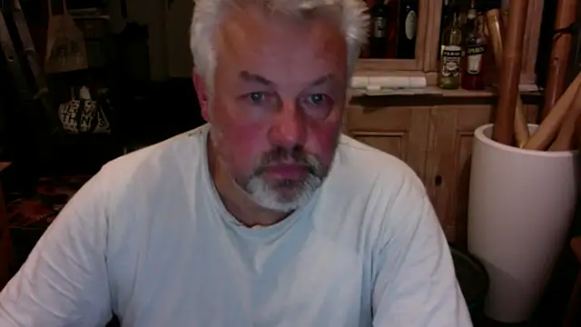 Berg Boy online show from September 14, 9:17 pm