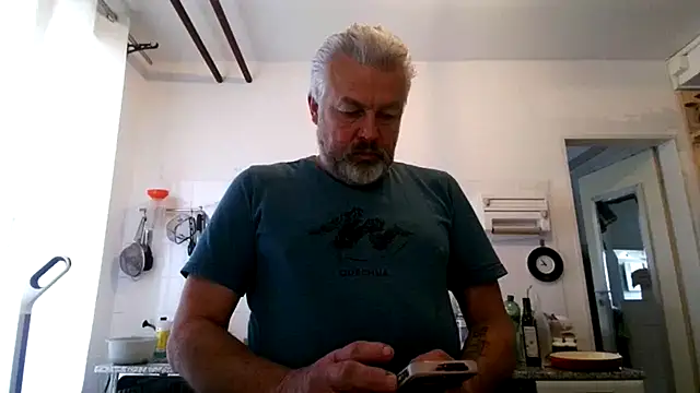 Berg Boy online show from November 14, 7:54 am