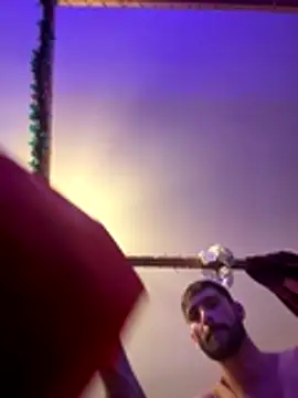 Hugo34bg online show from December 20, 2:51 am