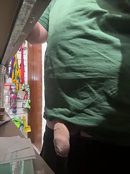 elninio poya online show from December 17, 7:53 pm