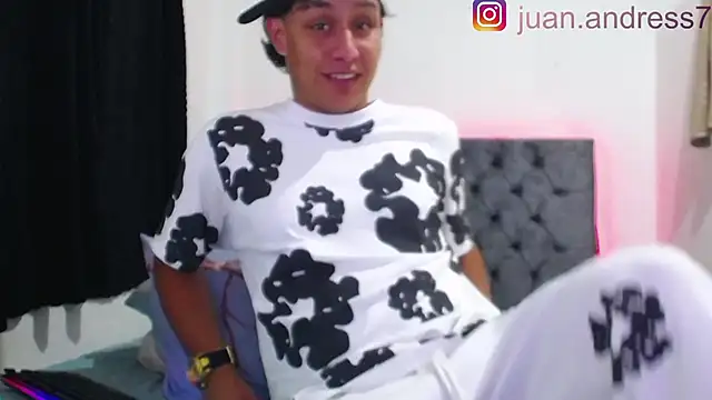 Stone grey1  online show from January 16, 8:06 am