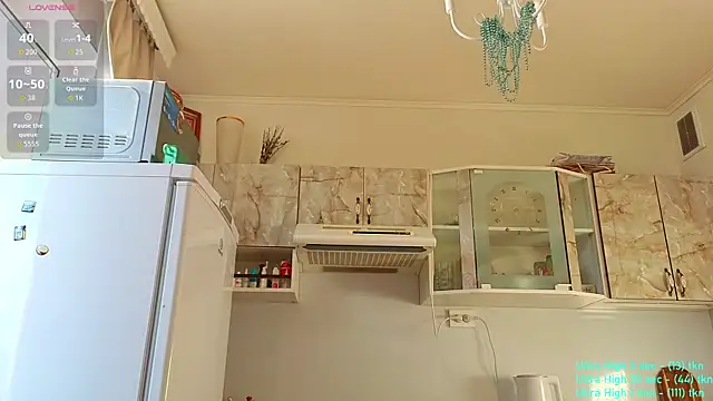 Snapshot of Danny__Magic chatting on September 19, 1:33 pm Danny Magic online show from September 19, 1:33 pm