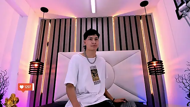 Jhojan twink online show from November 19, 1:11 pm