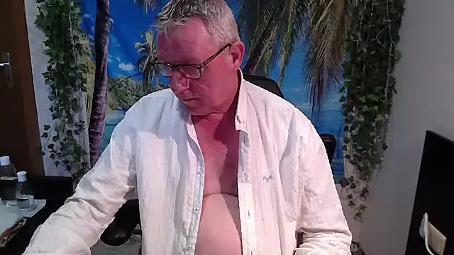 JamesBauer online show from December 4, 6:31 am