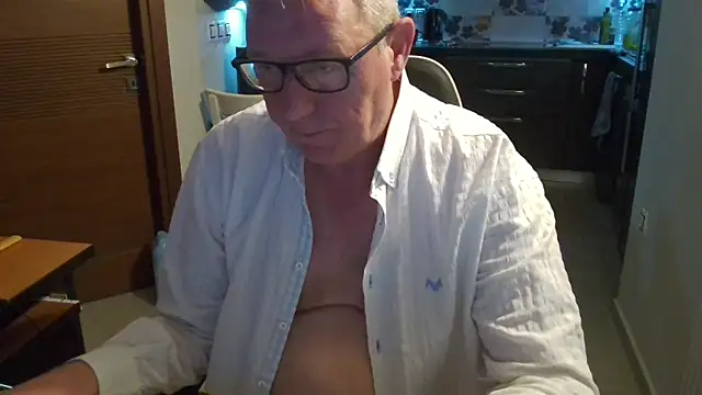 JamesBauer online show from March 7, 5:05 am