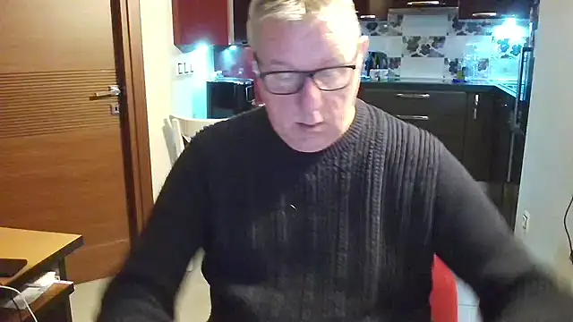 JamesBauer online show from February 2, 4:44 am