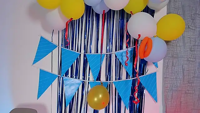 peachandtyron  online show from September 30, 5:46 am