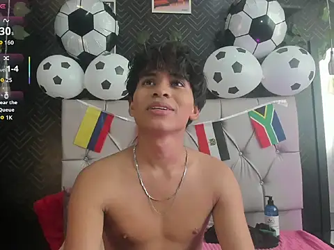 Ethan Westt online show from June 25, 8:35 pm