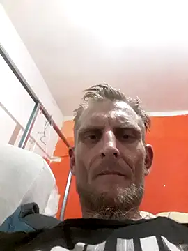 Tomassasdss online show from October 1, 2:37 am