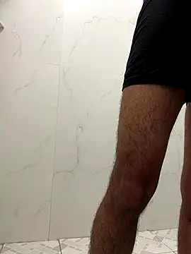 Djjhon69 online show from November 29, 8:05 am