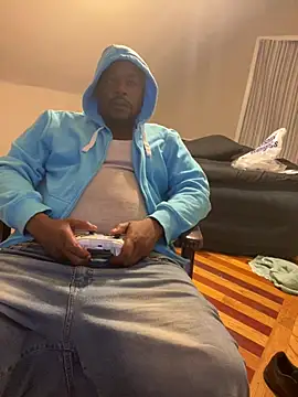 bigdick650 online show from July 16, 3:24 am