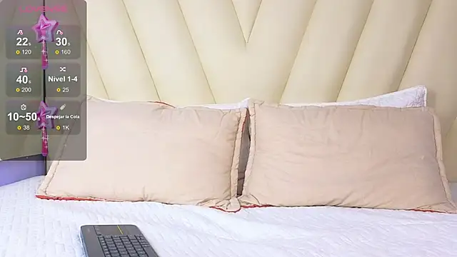 Hotboy21  online show from October 19, 4:39 am