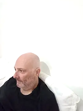 Snapshot of Alexis_Bull chatting on October 12, 12:43 pm Alexis Bull online show from October 12, 12:43 pm