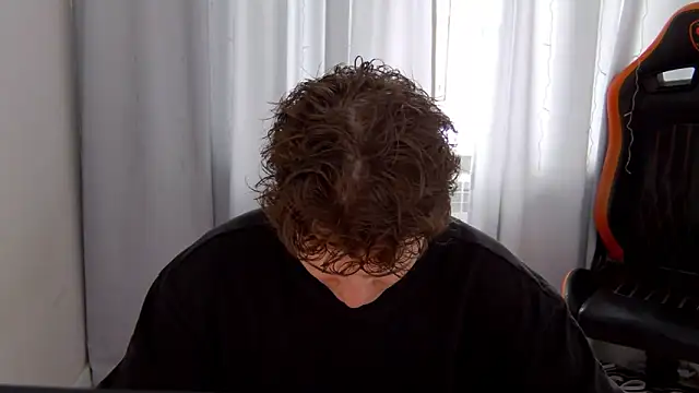 DanyDavis online show from April 19, 12:15 pm