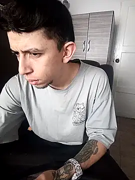 Chris  Jones online show from October 19, 1:03 pm