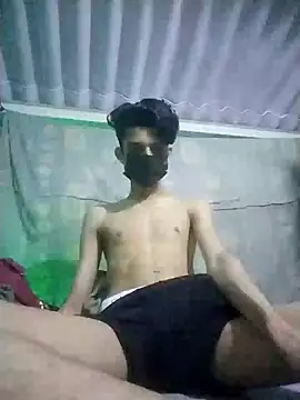 Snapshot of HannanKhan25 chatting on September 21, 7:36 pm HannanKhan25 online show from September 21, 7:36 pm