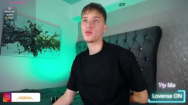 Robbin Blaze online show from March 22, 5:23 am