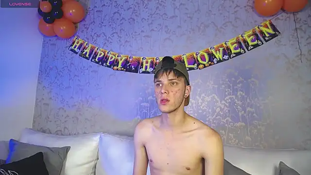 Robbin Blaze online show from October 7, 8:02 pm