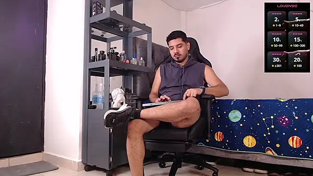 samuelcoopeer online show from February 3, 1:16 pm