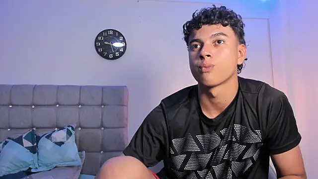 Santy Stump online show from September 22, 9:25 pm