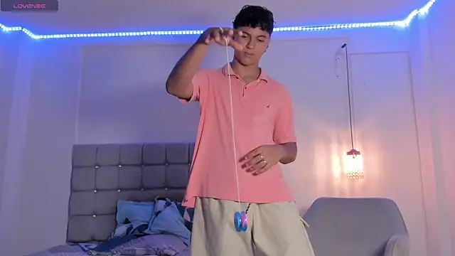 Santy Stump online show from September 25, 10:08 pm