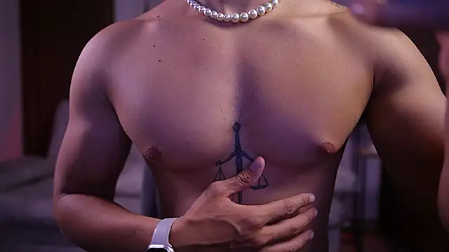 DaviesBrown online show from November 8, 10:24 pm