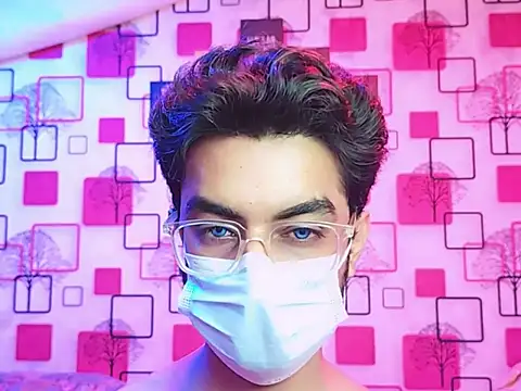 ChiseledCharm online show from October 20, 7:18 pm