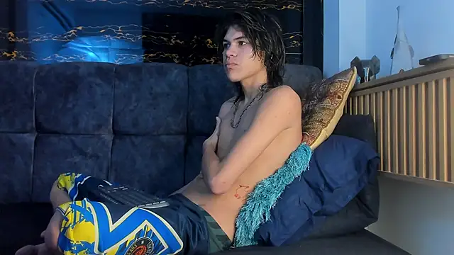 Diamond twink online show from October 8, 7:40 pm