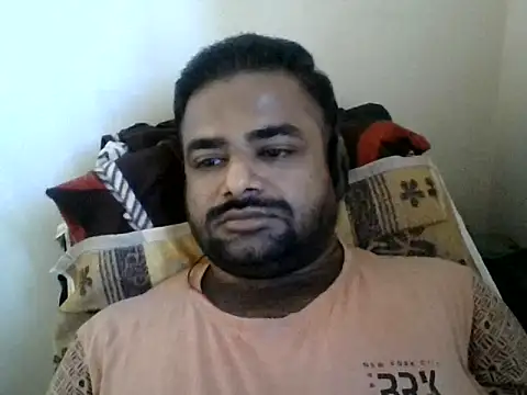 Snapshot of sree4143 chatting on September 18, 2:46 am sree4143 online show from September 18, 2:46 am