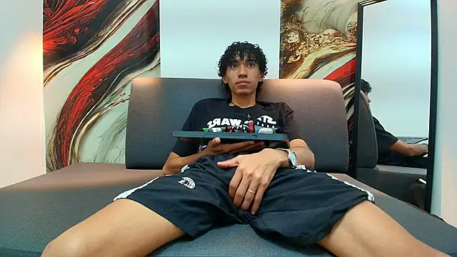 simondwayne online show from March 28, 7:58 pm