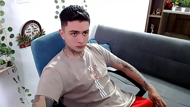 santii ss online show from March 23, 2:01 pm